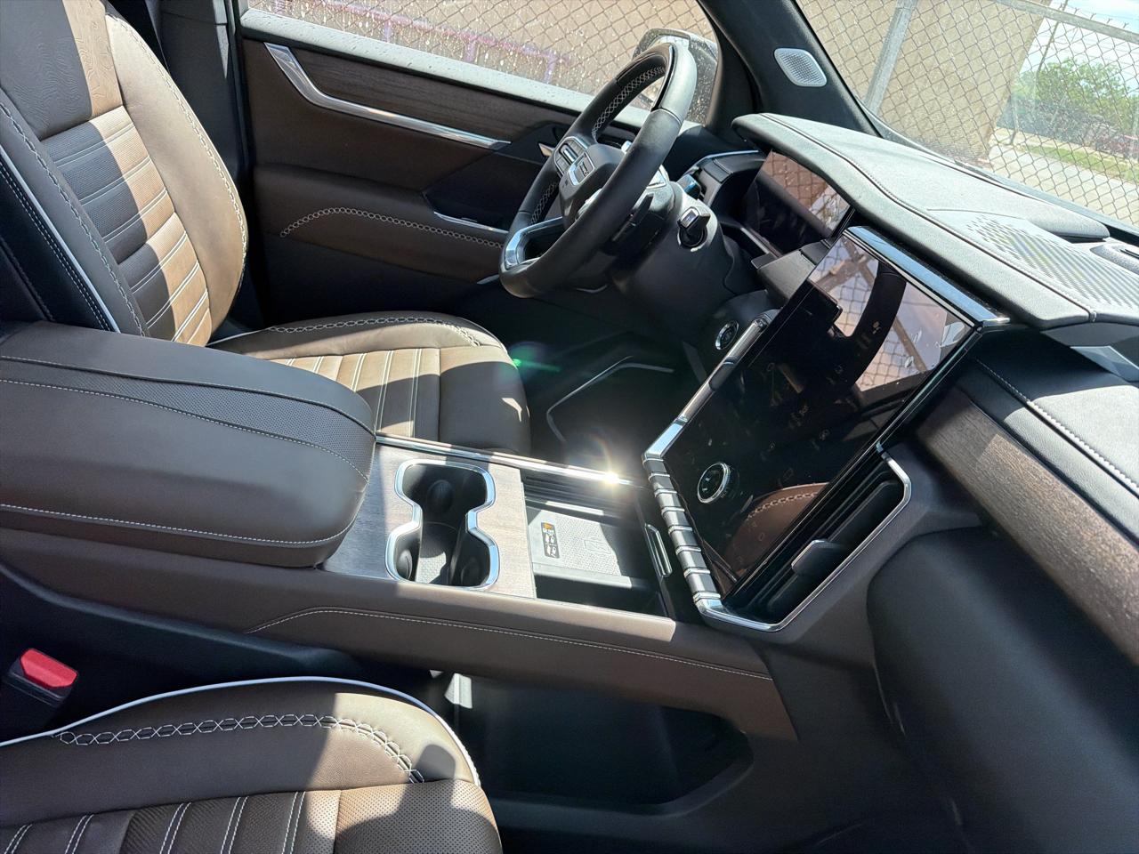 GMC Acadia Denali Ultimate 2026
