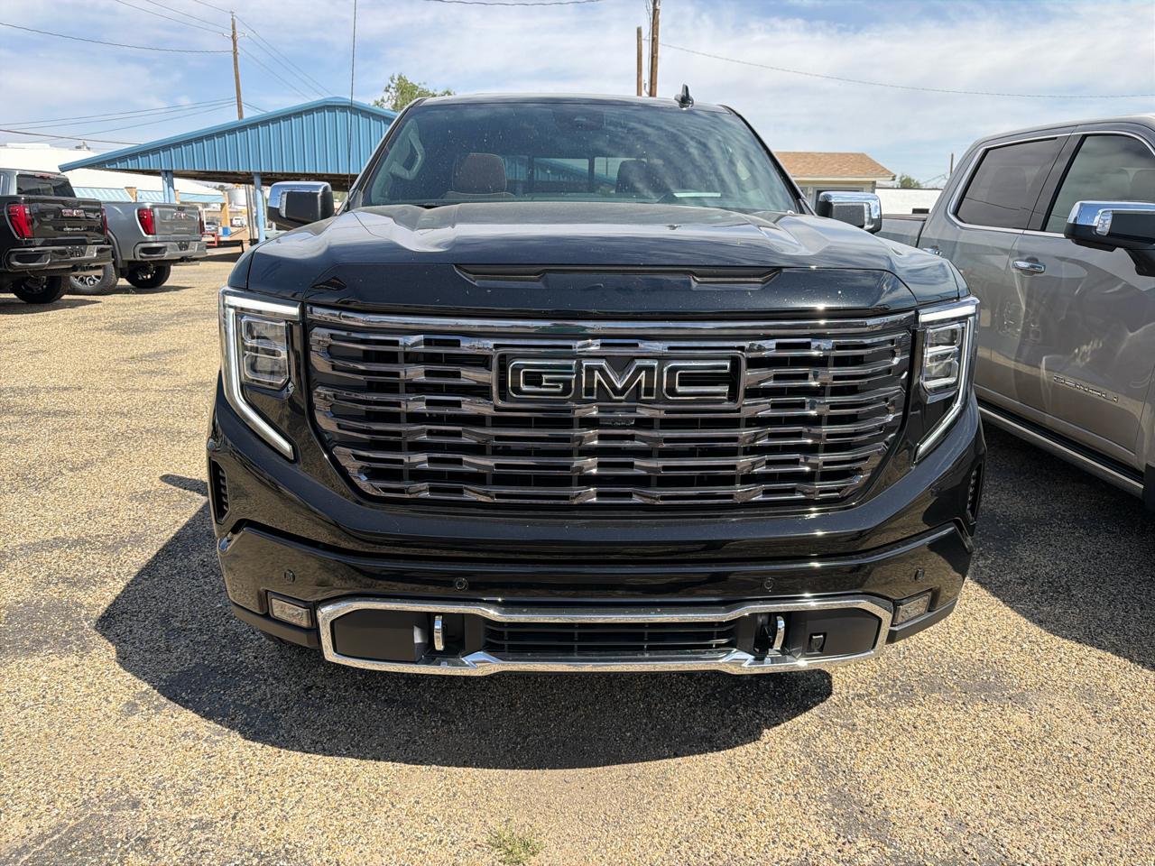 GMC Sierra 1500 Denali Ultimate Crew Cab 4WD 2026