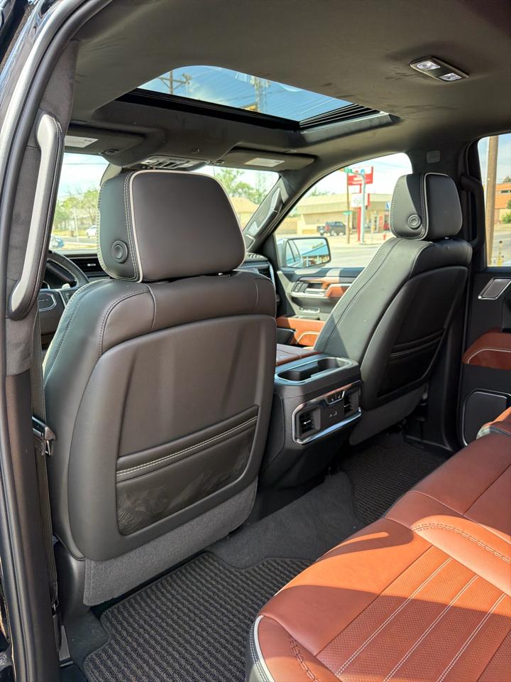 GMC Sierra 1500 Denali Ultimate Crew Cab 4WD 2026