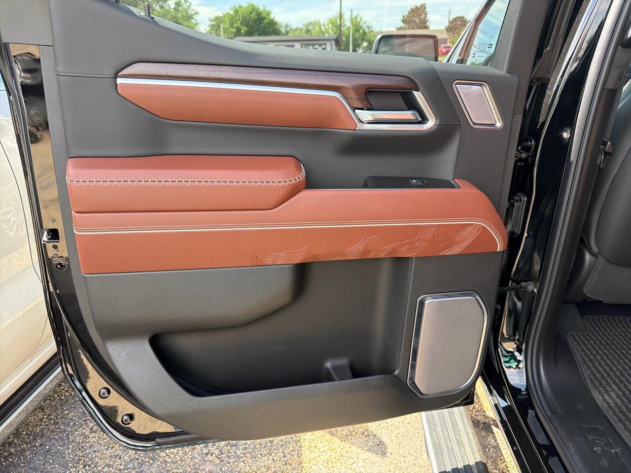 GMC Sierra 1500 Denali Ultimate Crew Cab 4WD 2026