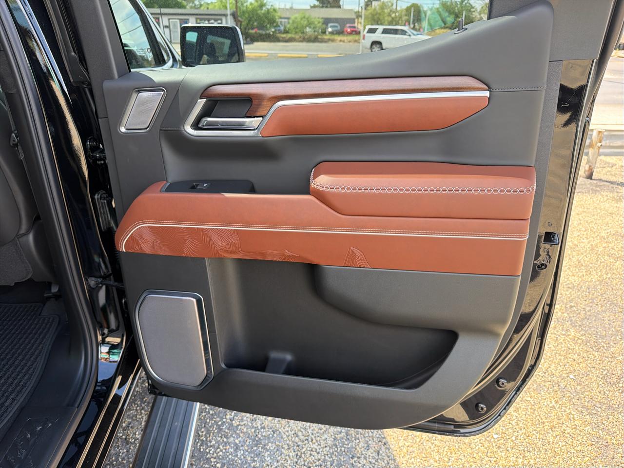 GMC Sierra 1500 Denali Ultimate Crew Cab 4WD 2026