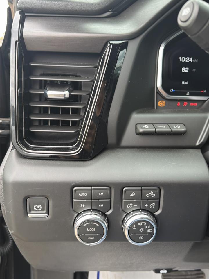 GMC Sierra 1500 AT4X Crew Cab 4WD 2026