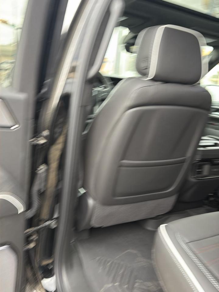 GMC Sierra 1500 AT4X Crew Cab 4WD 2026