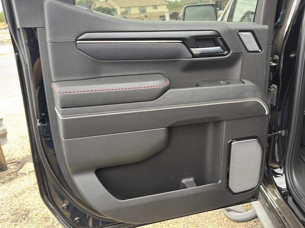 GMC Sierra 1500 AT4X Crew Cab 4WD 2026