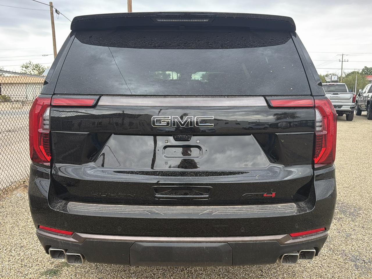 GMC Yukon XL AT4 Ultimate 4WD 2026