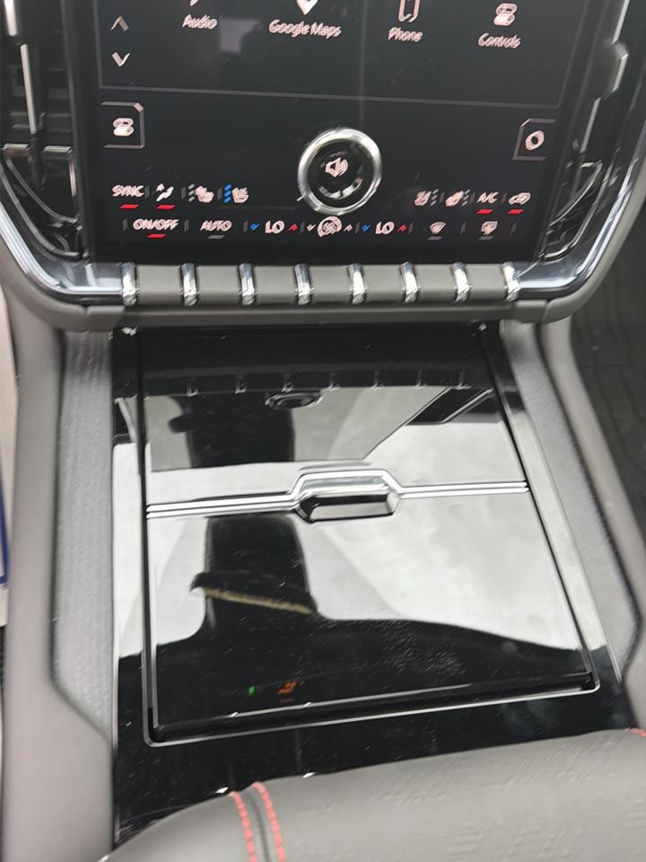 GMC Yukon XL AT4 Ultimate 4WD 2026