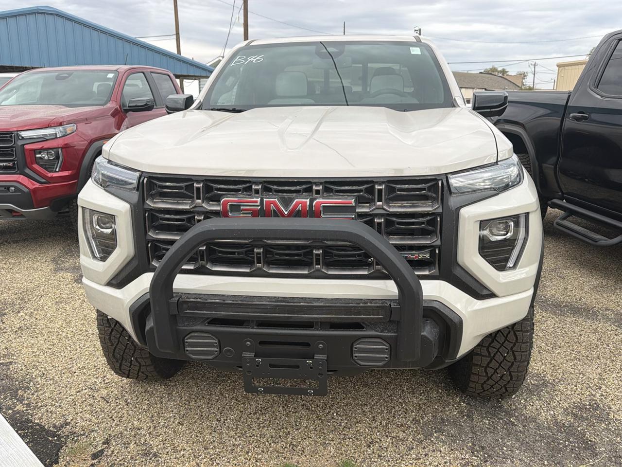 GMC Canyon AT4X Crew Cab 4WD 2026