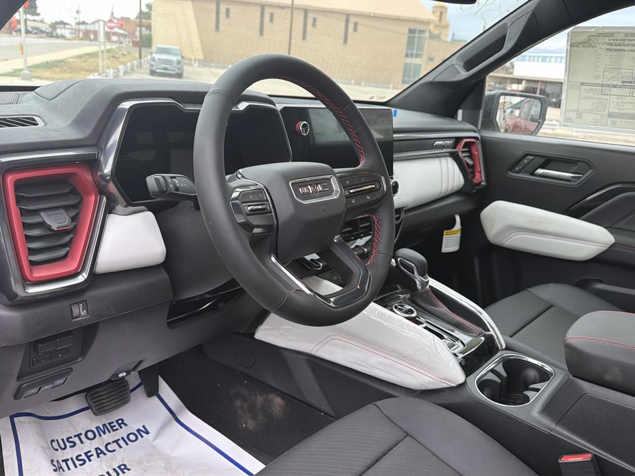 GMC Canyon AT4X Crew Cab 4WD 2026