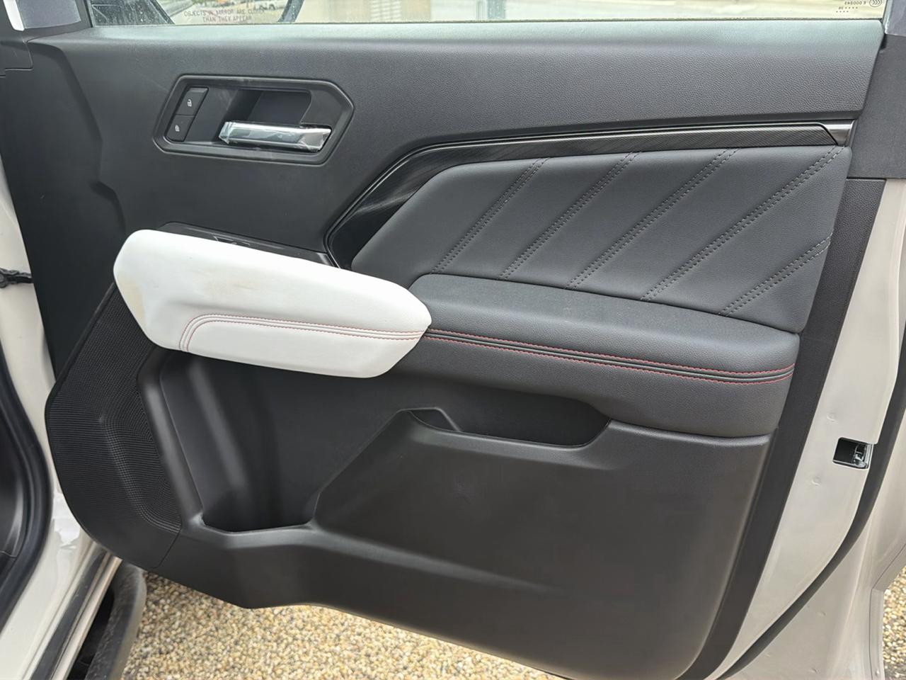 GMC Canyon AT4X Crew Cab 4WD 2026