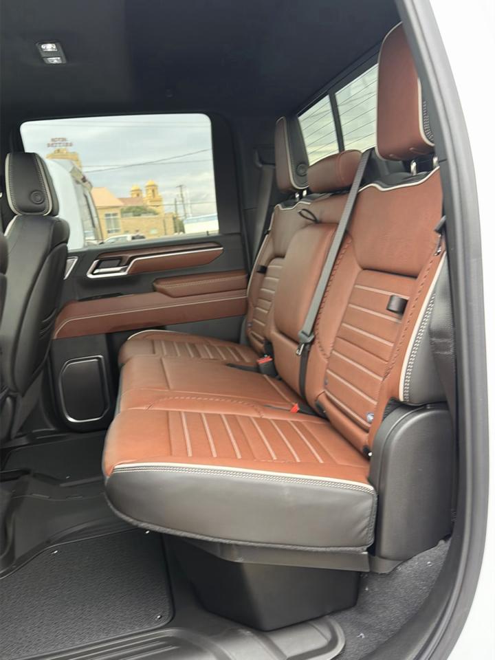 GMC Sierra 2500HD Denali Ultimate Crew Cab 4WD 2026