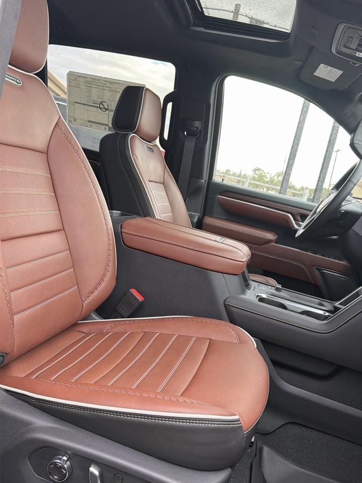 GMC Sierra 2500HD Denali Ultimate Crew Cab 4WD 2026