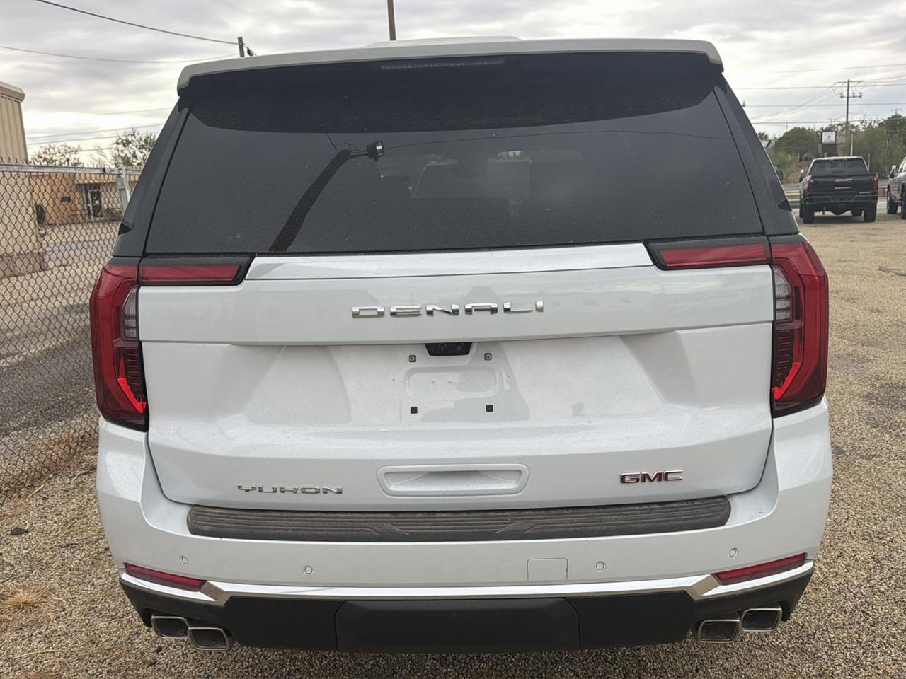 GMC Yukon Denali 4WD 2026