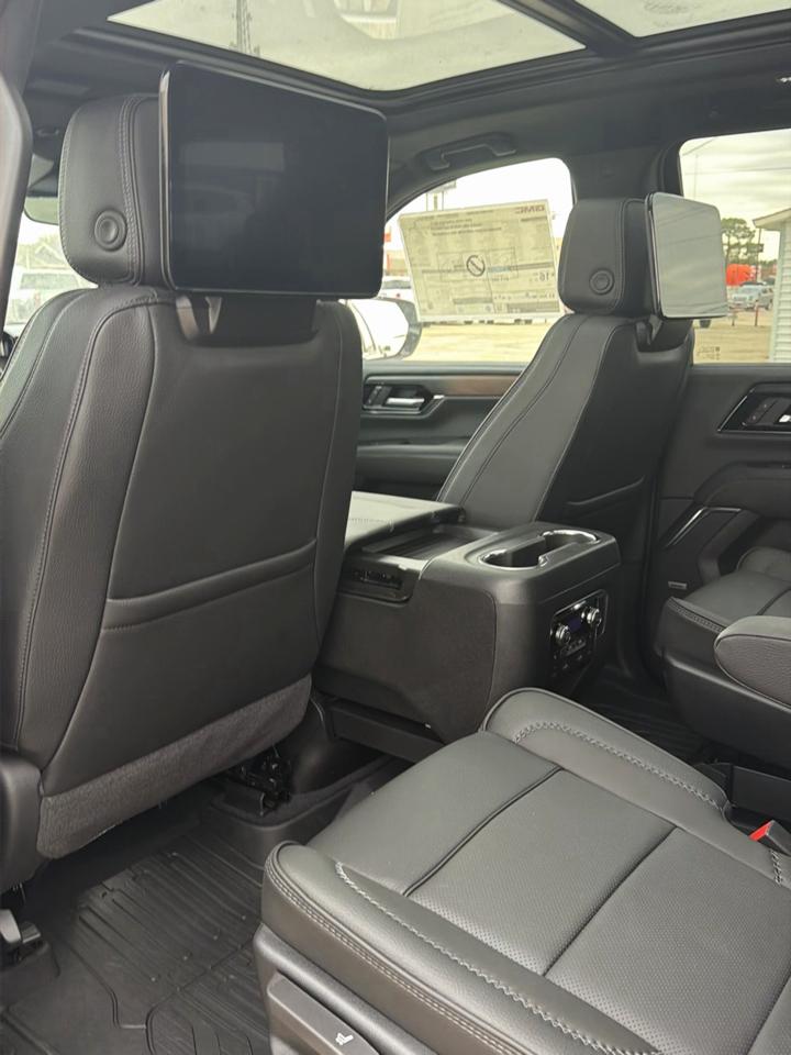 GMC Yukon Denali 4WD 2026