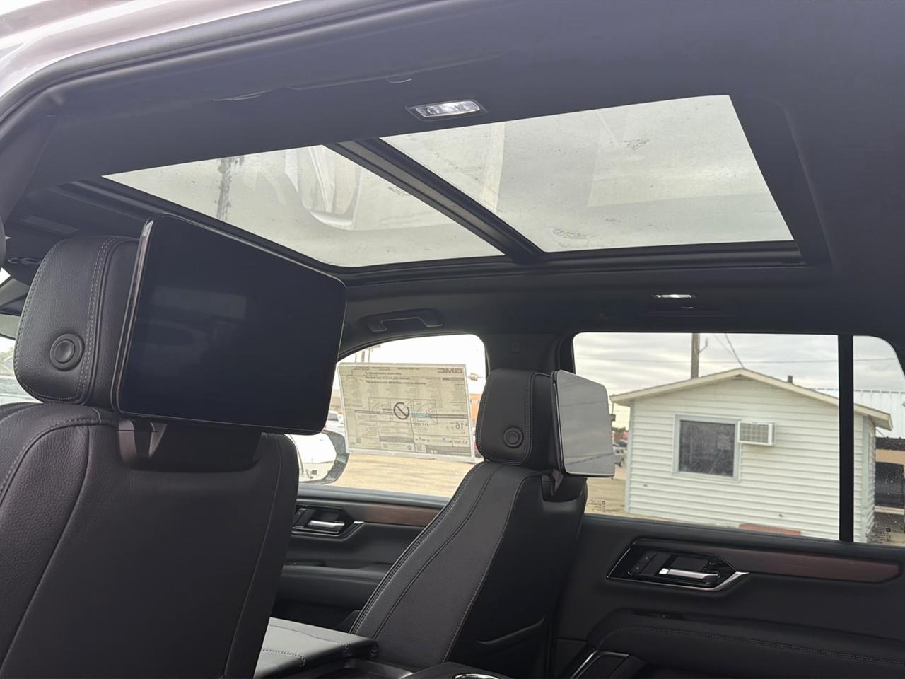 GMC Yukon Denali 4WD 2026