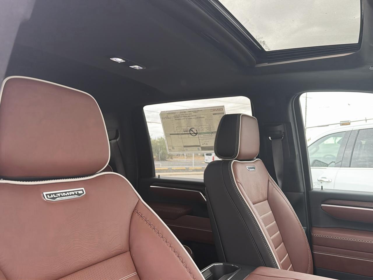 GMC Sierra 3500HD Denali Ultimate Crew Cab 4WD 2026
