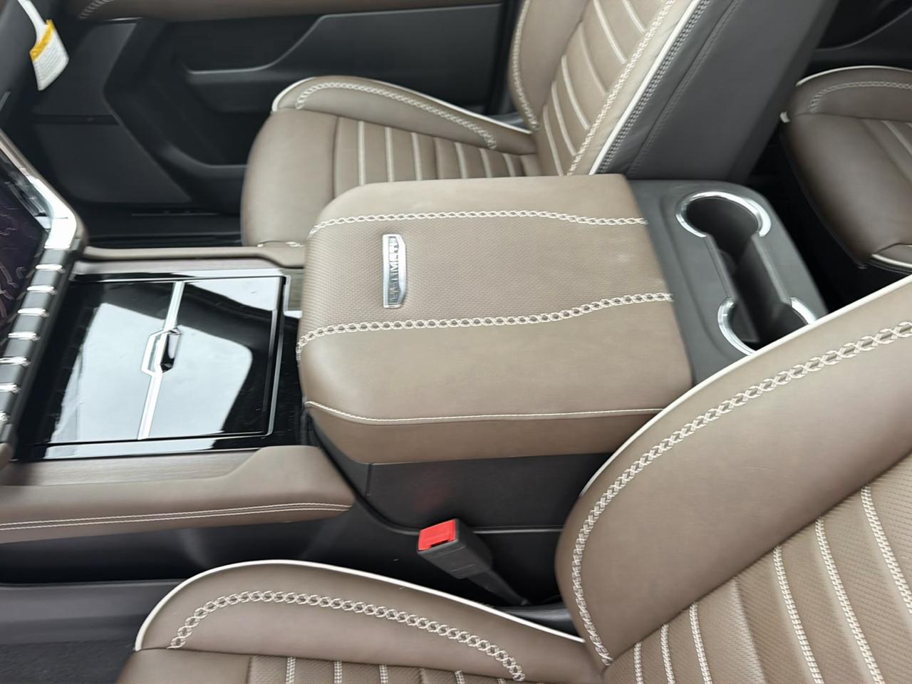 GMC Yukon Denali Ultimate 4WD 2026