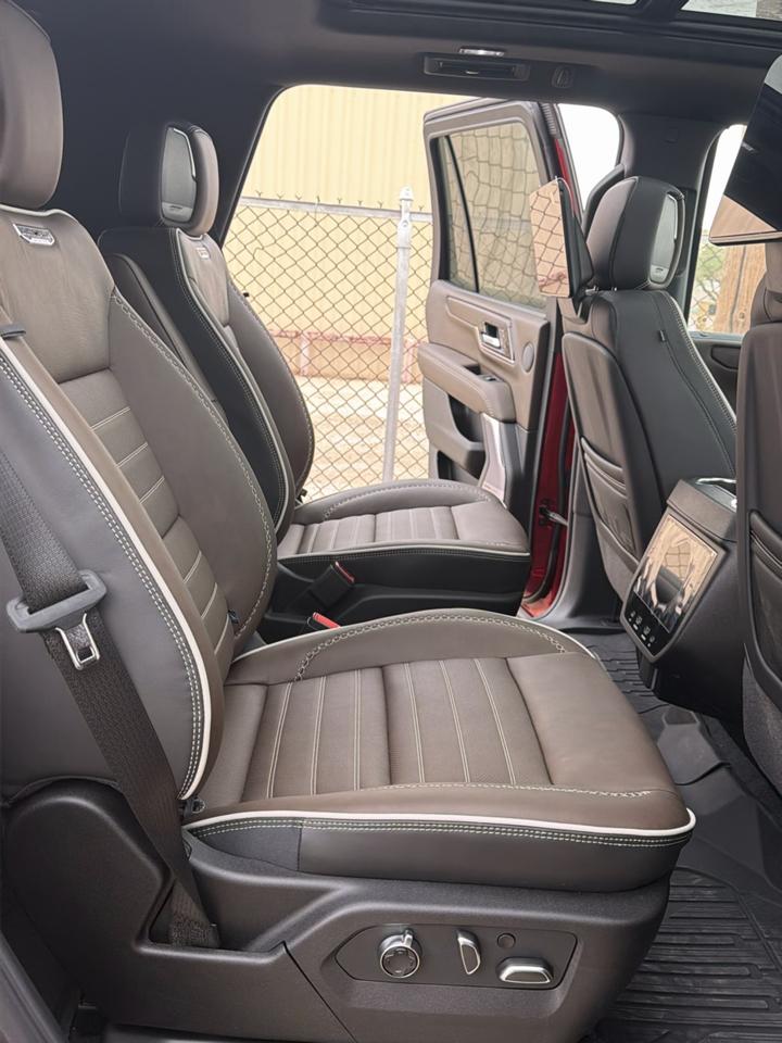 GMC Yukon Denali Ultimate 4WD 2026