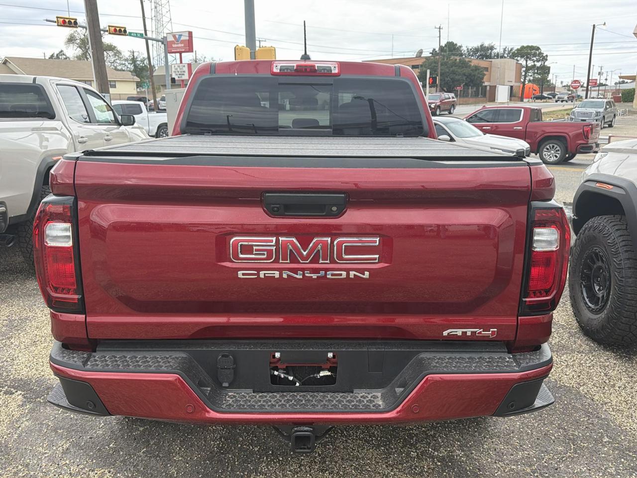GMC Canyon AT4 Crew Cab 4WD 2026