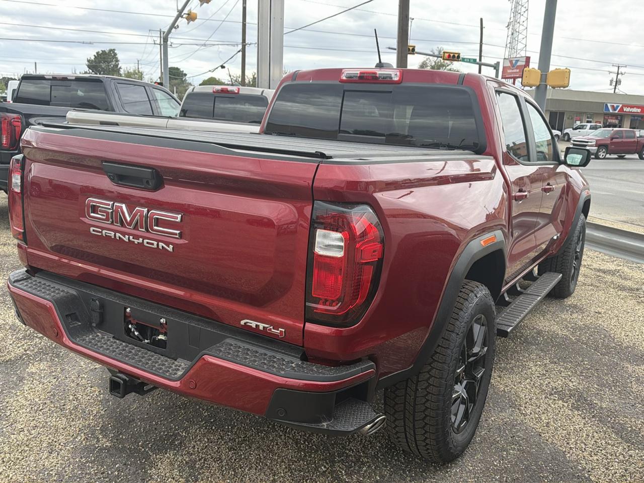 GMC Canyon AT4 Crew Cab 4WD 2026