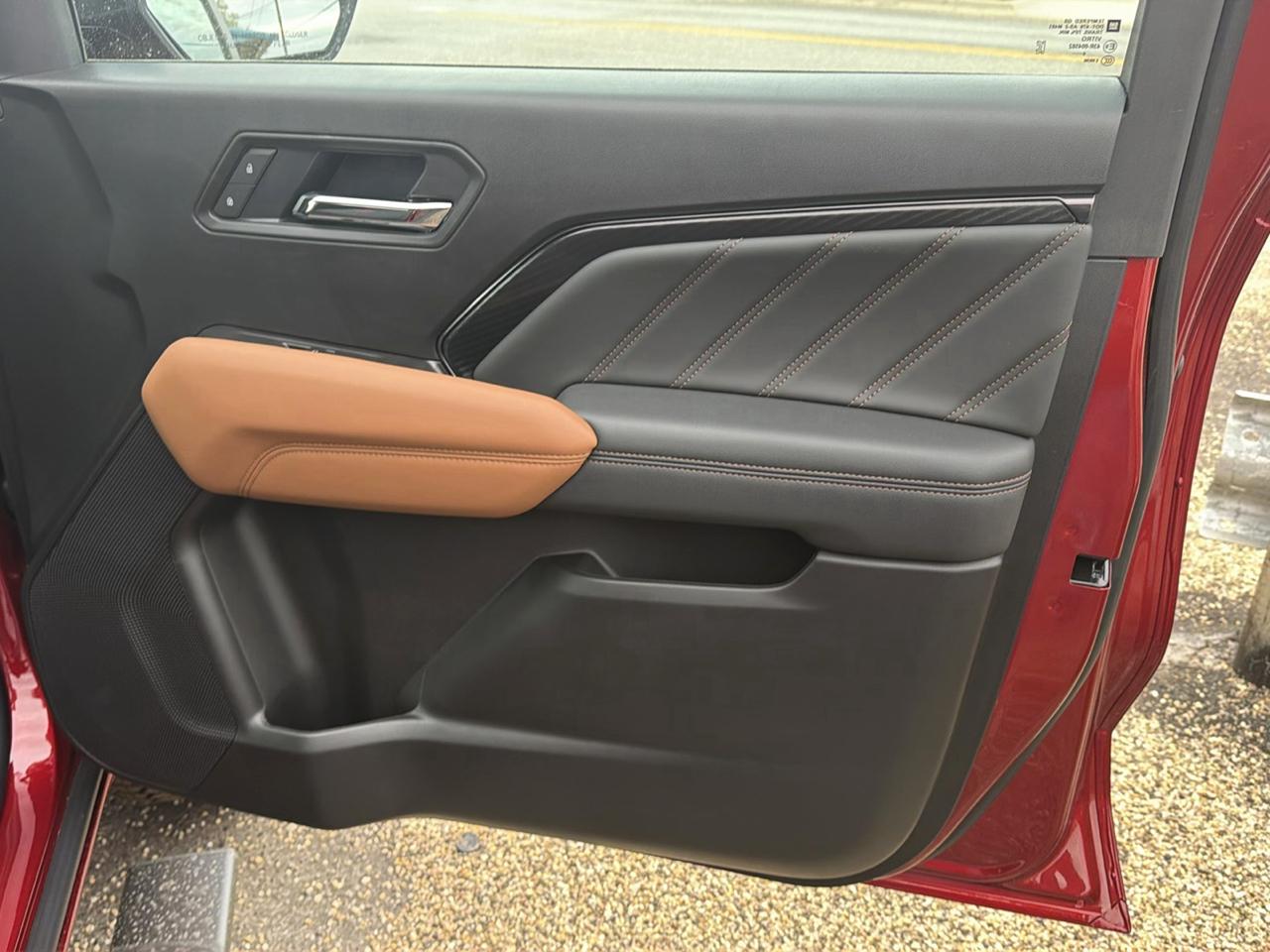 GMC Canyon AT4 Crew Cab 4WD 2026