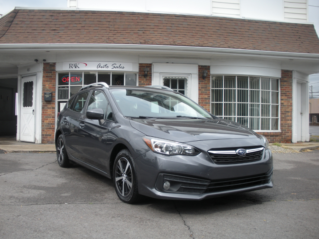 Subaru Impreza 2.0i Premium CVT 5-Door 2022 Subaru Impreza 2.0i Premium CVT 5-Door 2022