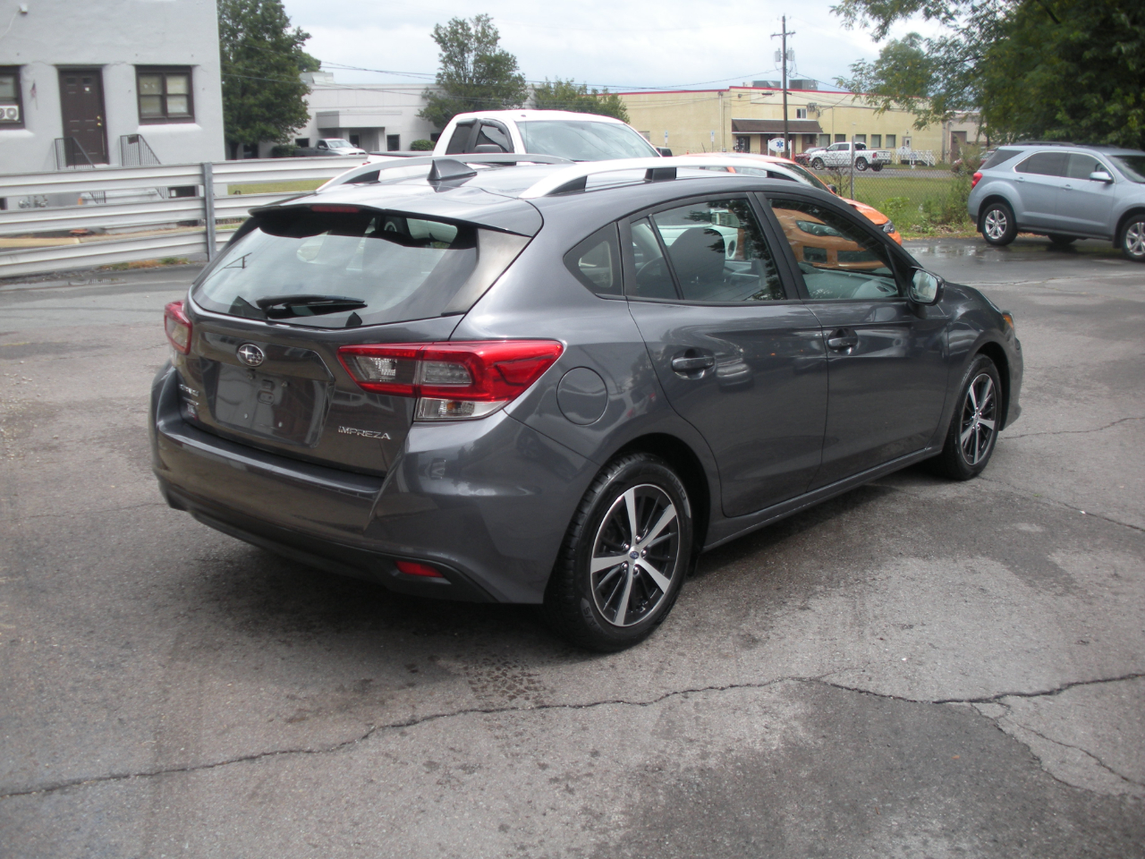 Subaru Impreza 2.0i Premium CVT 5-Door 2022 Subaru Impreza 2.0i Premium CVT 5-Door 2022