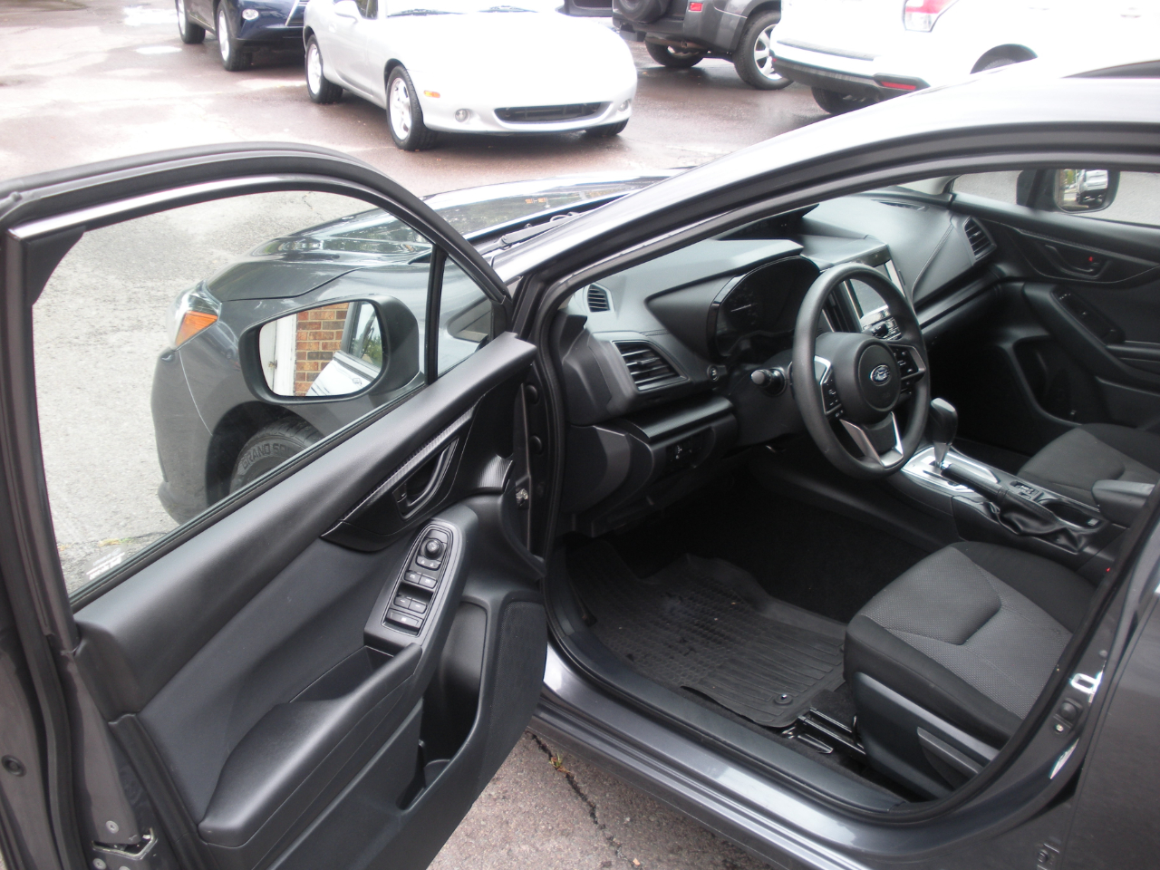 Subaru Impreza 2.0i Premium CVT 5-Door 2022 Subaru Impreza 2.0i Premium CVT 5-Door 2022
