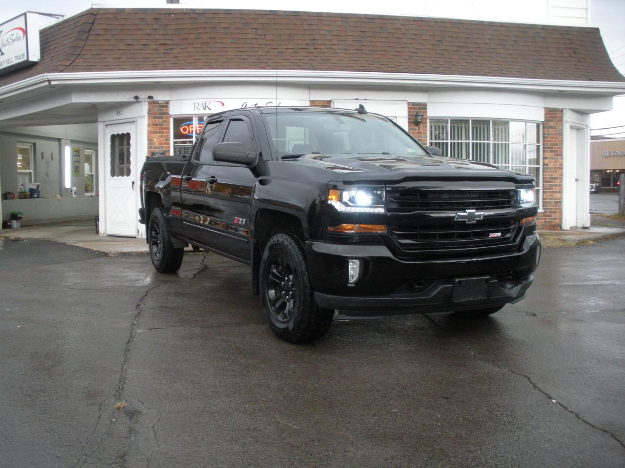 Chevrolet Silverado 1500 LT Double Cab 4WD 2018