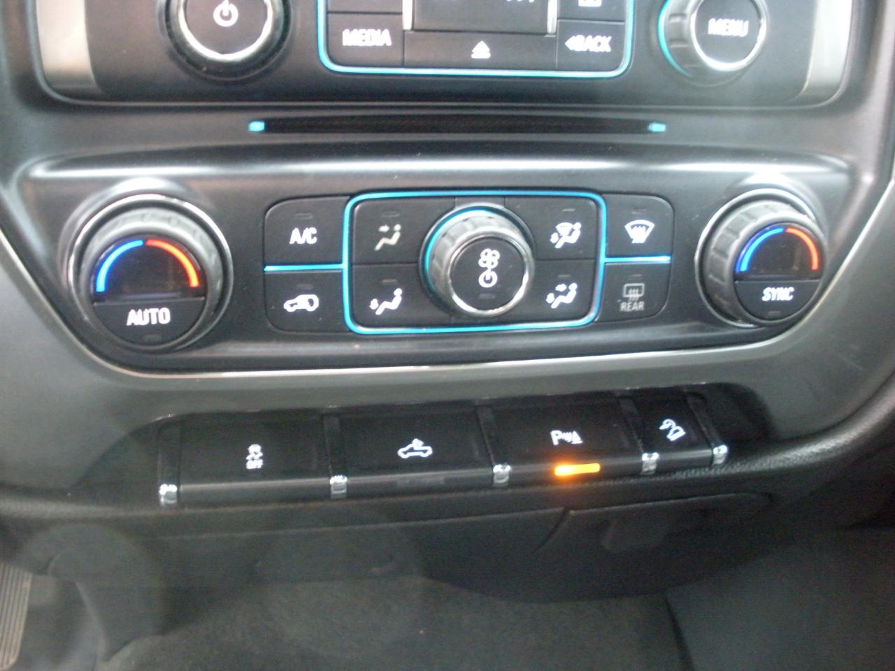 Chevrolet Silverado 1500 LT Double Cab 4WD 2018