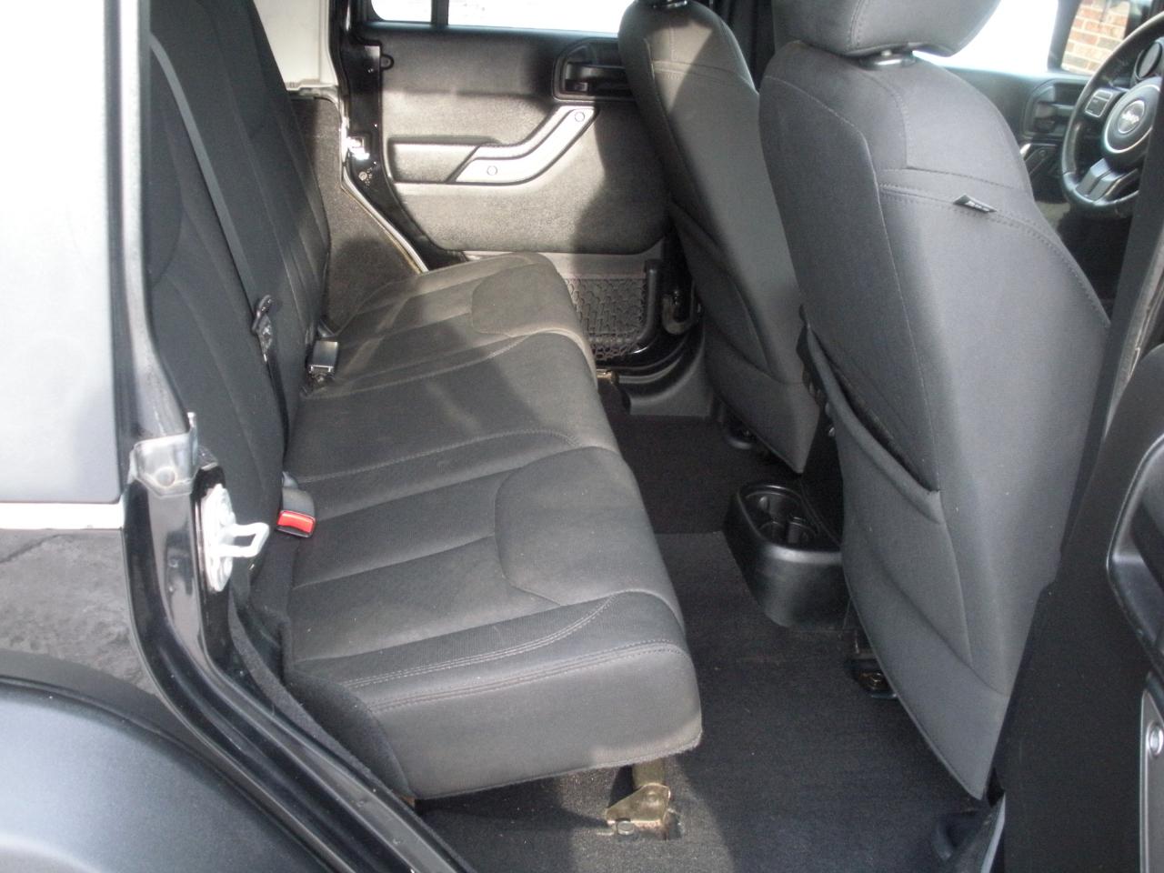 Jeep Wrangler Unlimited Sport 4WD 2017