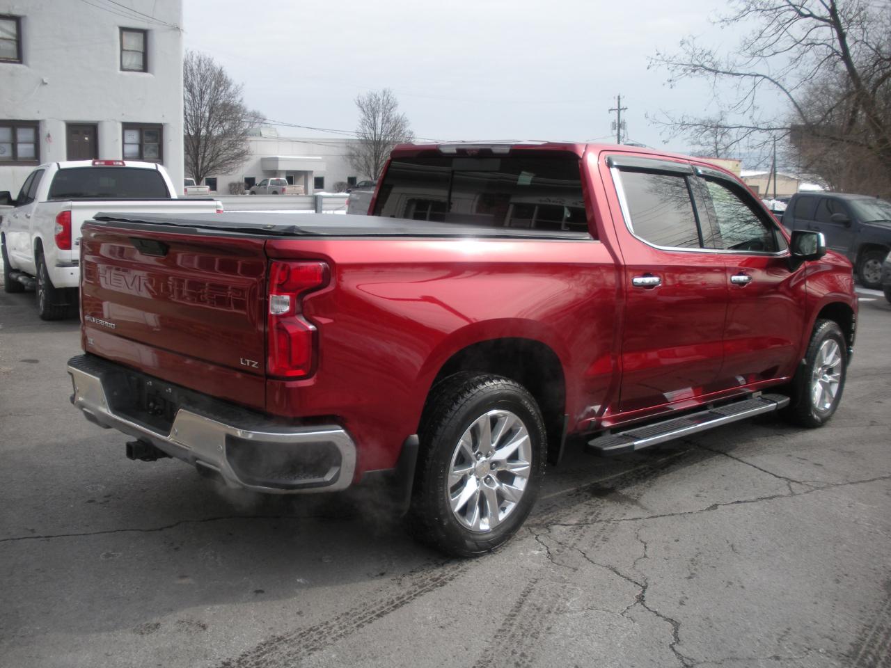 Chevrolet Silverado 1500 LTZ Crew Cab 4WD 2021