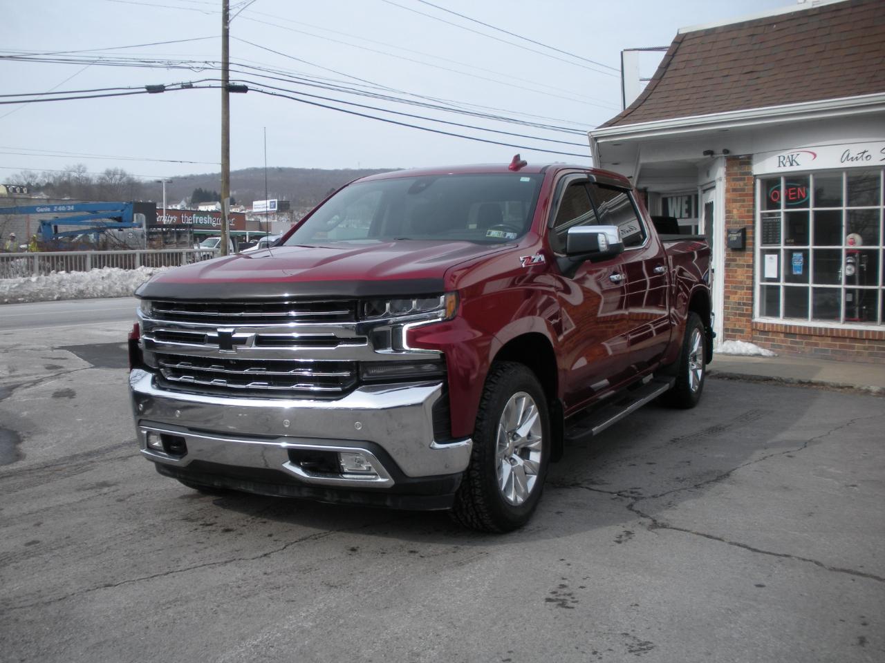 Chevrolet Silverado 1500 LTZ Crew Cab 4WD 2021