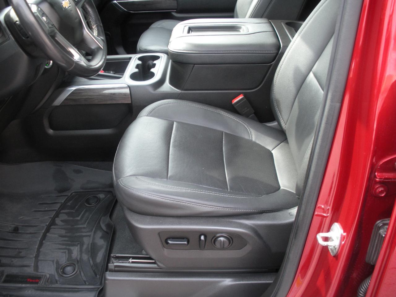 Chevrolet Silverado 1500 LTZ Crew Cab 4WD 2021