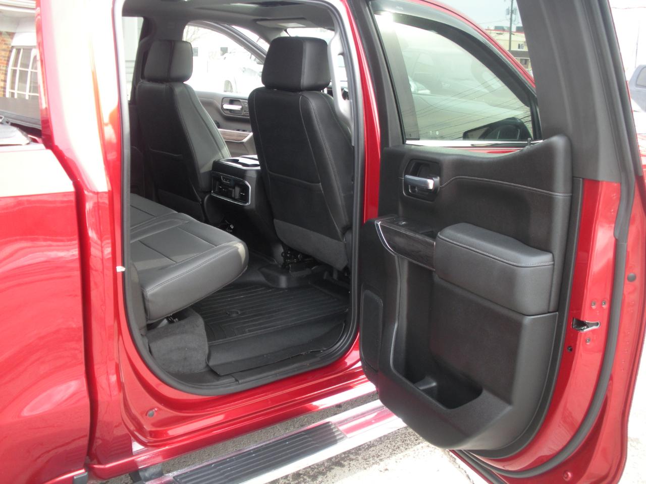 Chevrolet Silverado 1500 LTZ Crew Cab 4WD 2021