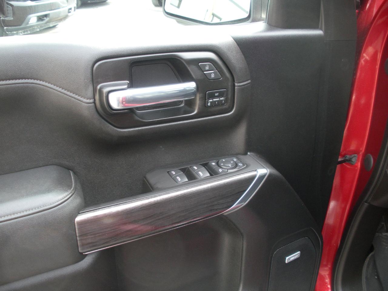 Chevrolet Silverado 1500 LTZ Crew Cab 4WD 2021