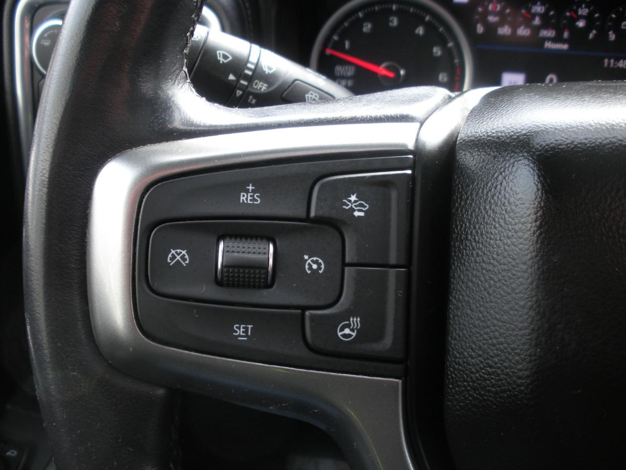 Chevrolet Silverado 1500 LTZ Crew Cab 4WD 2021