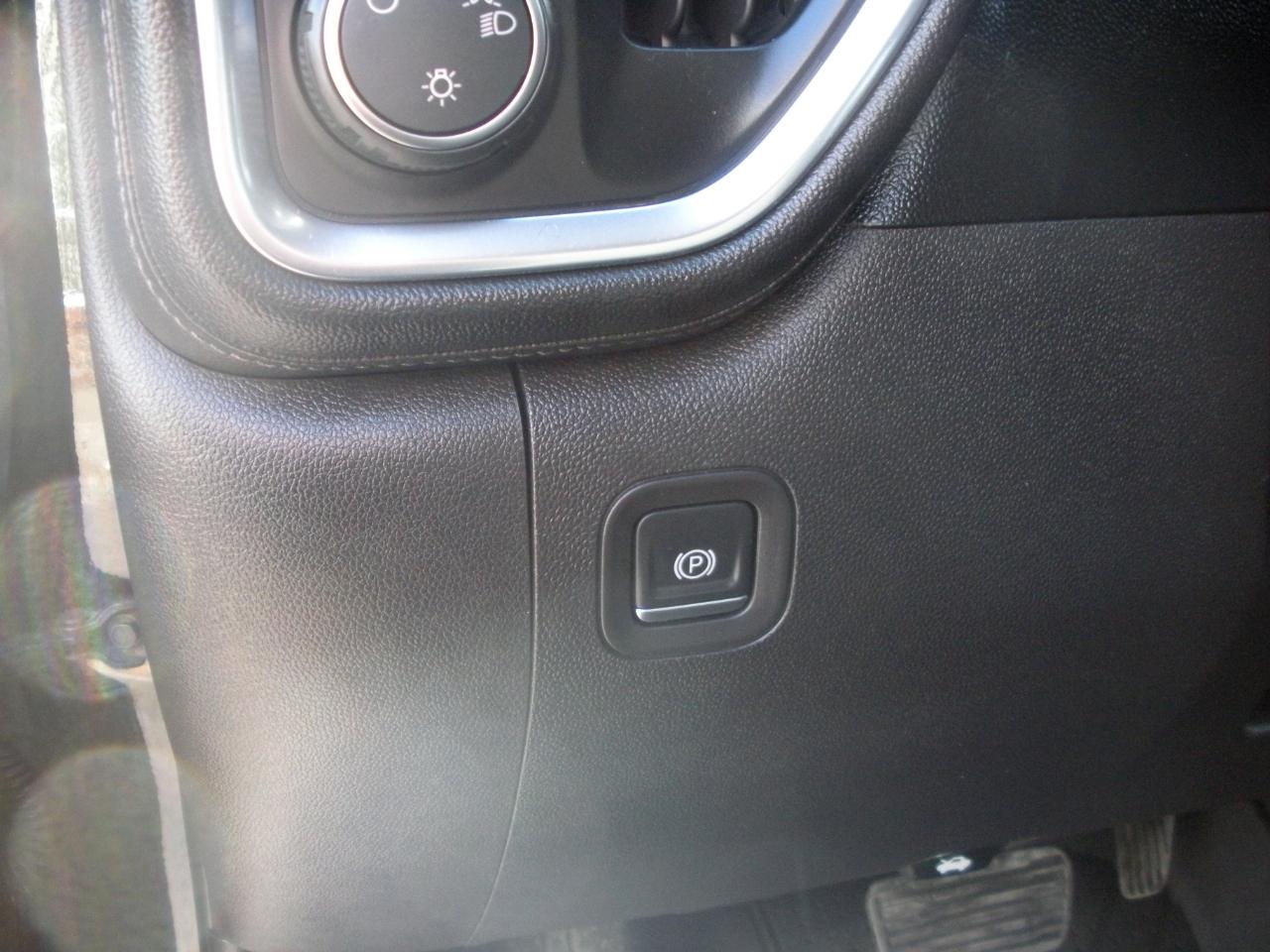 Chevrolet Silverado 1500 RST Crew Cab 4WD 2019