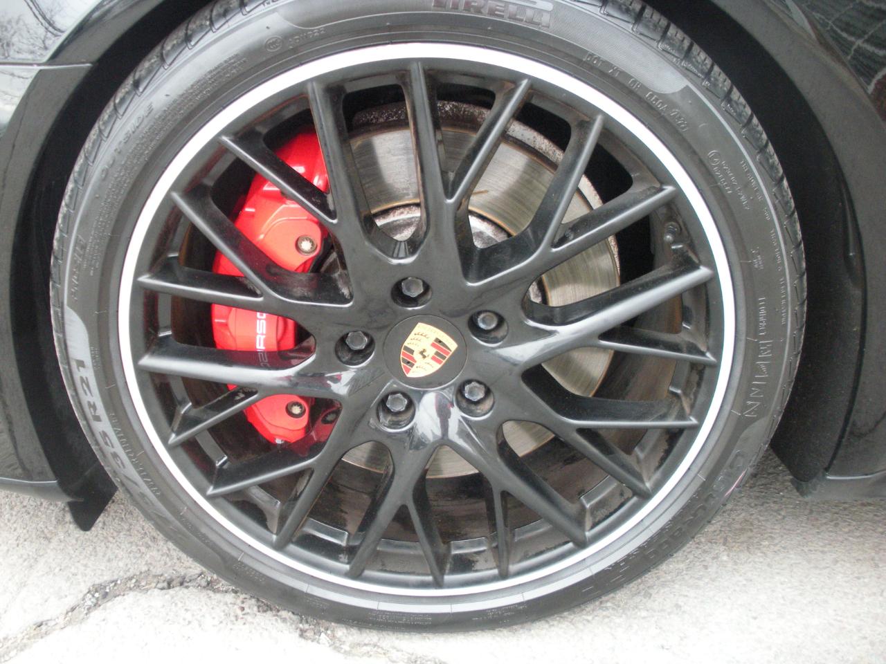 Porsche Panamera GTS 2019