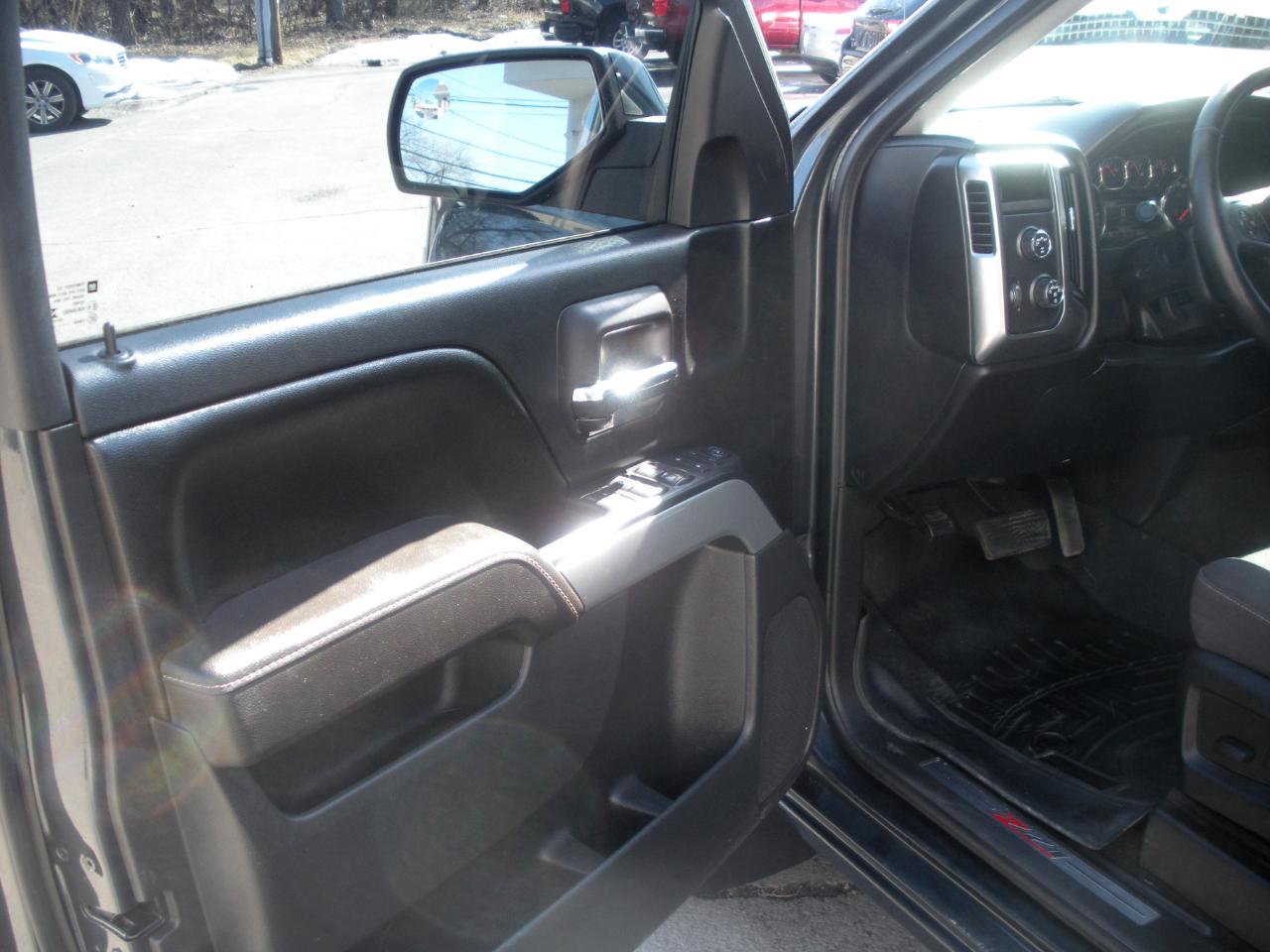 Chevrolet Silverado 1500 LT Crew Cab 4WD 2017