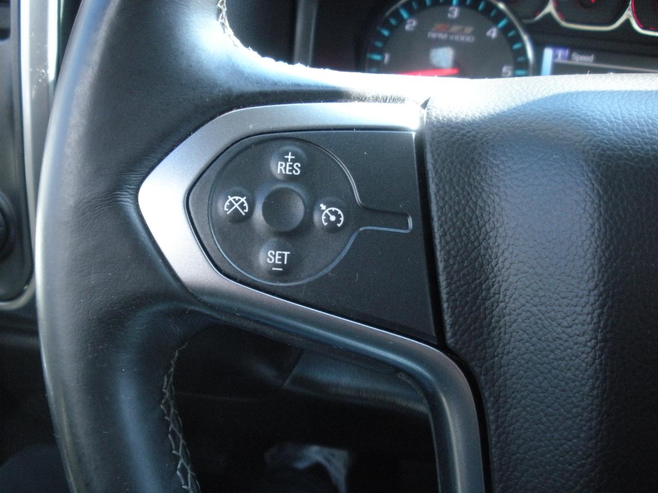 Chevrolet Silverado 1500 LT Crew Cab 4WD 2017