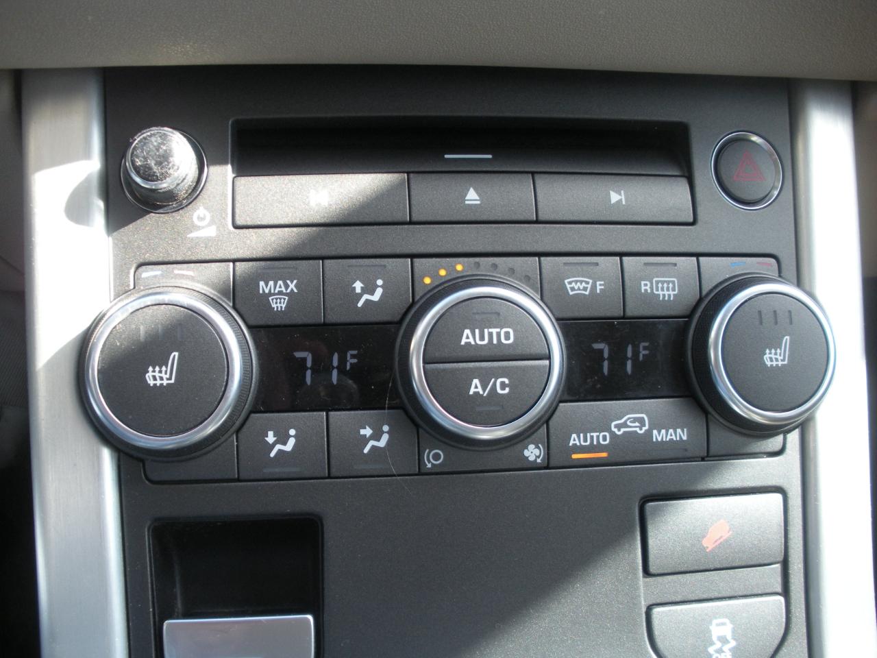 Land Rover Range Rover Evoque Pure Plus 5-Door 2013