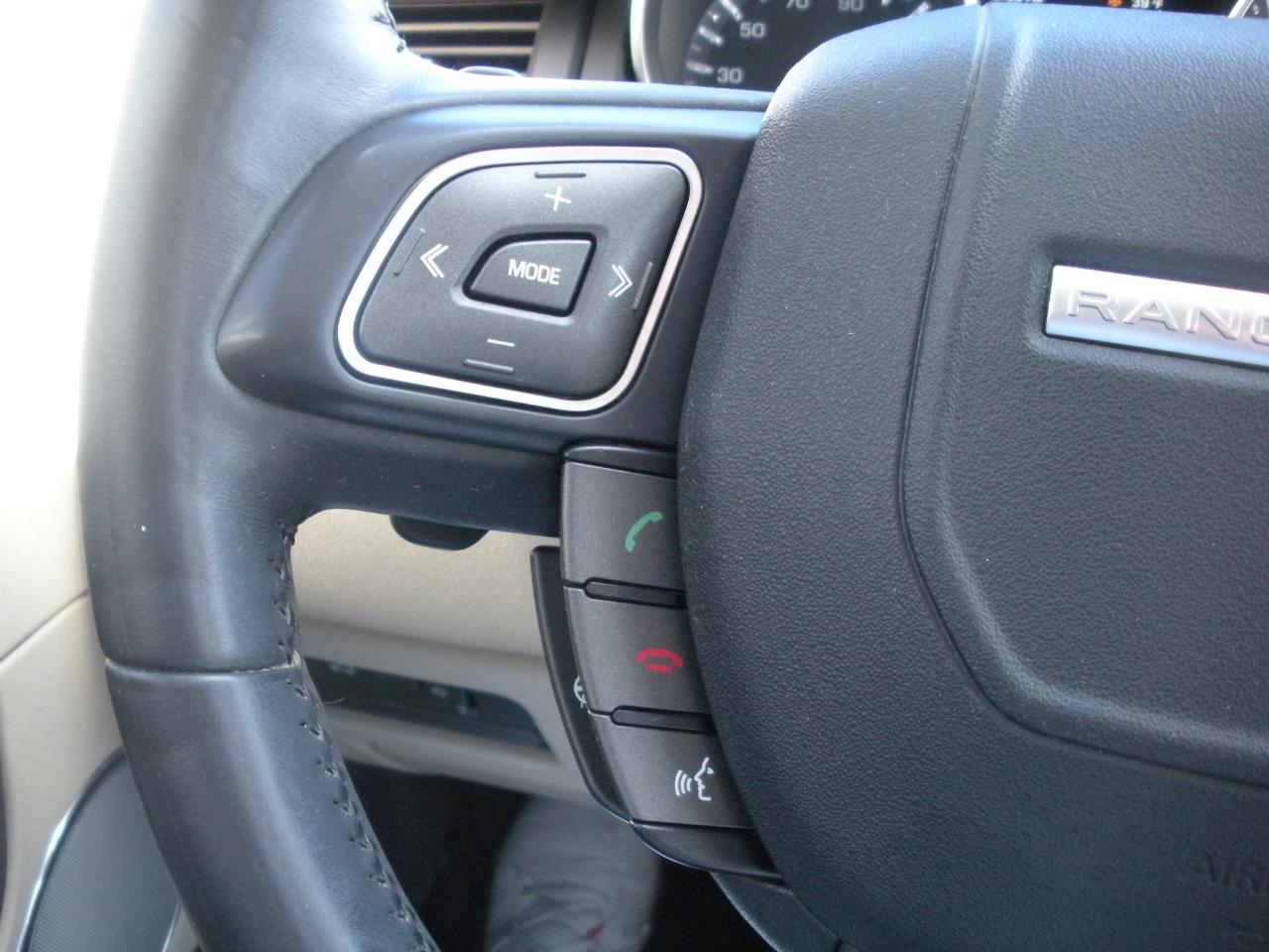 Land Rover Range Rover Evoque Pure Plus 5-Door 2013