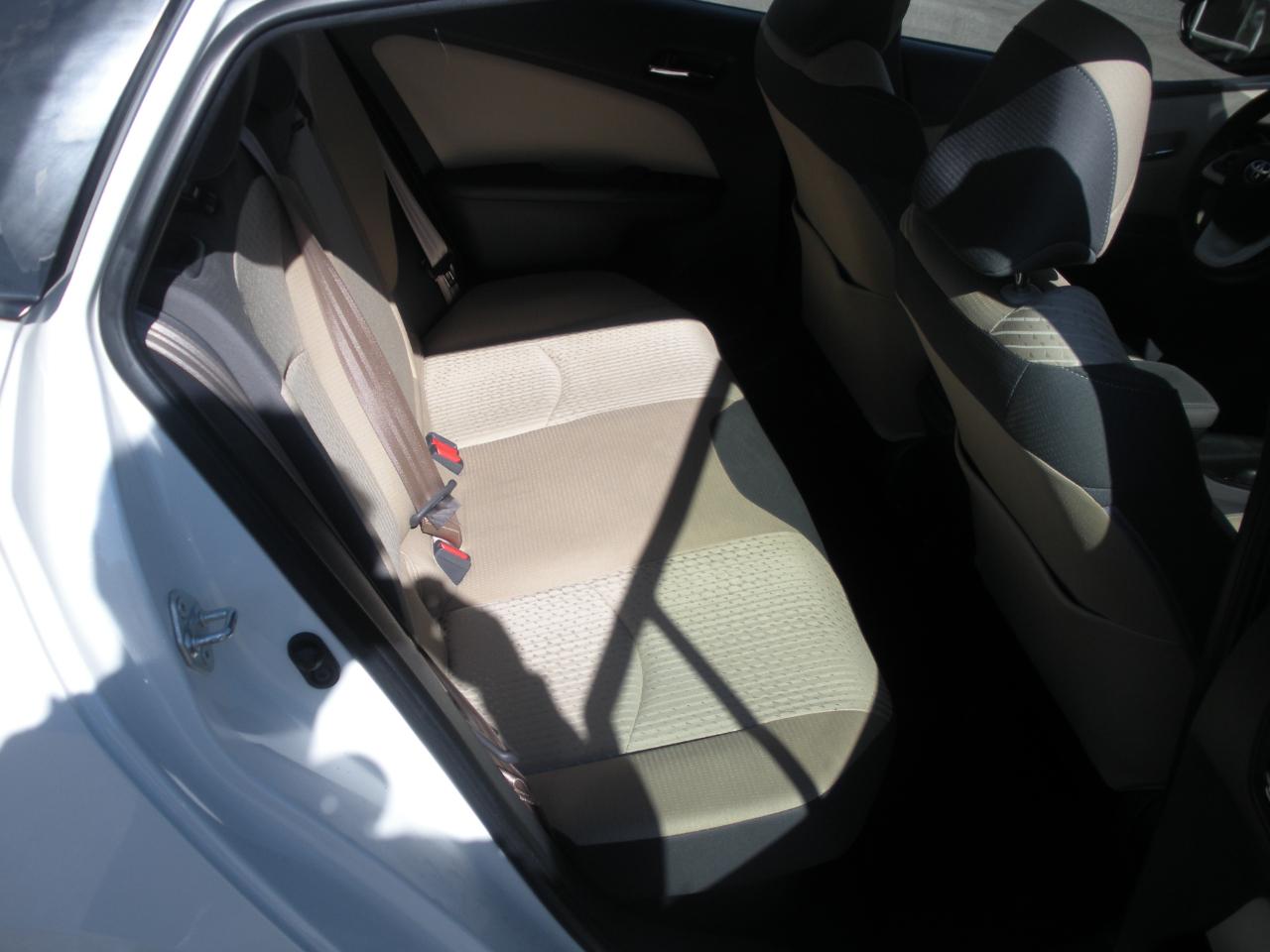 Toyota Prius Two 2017