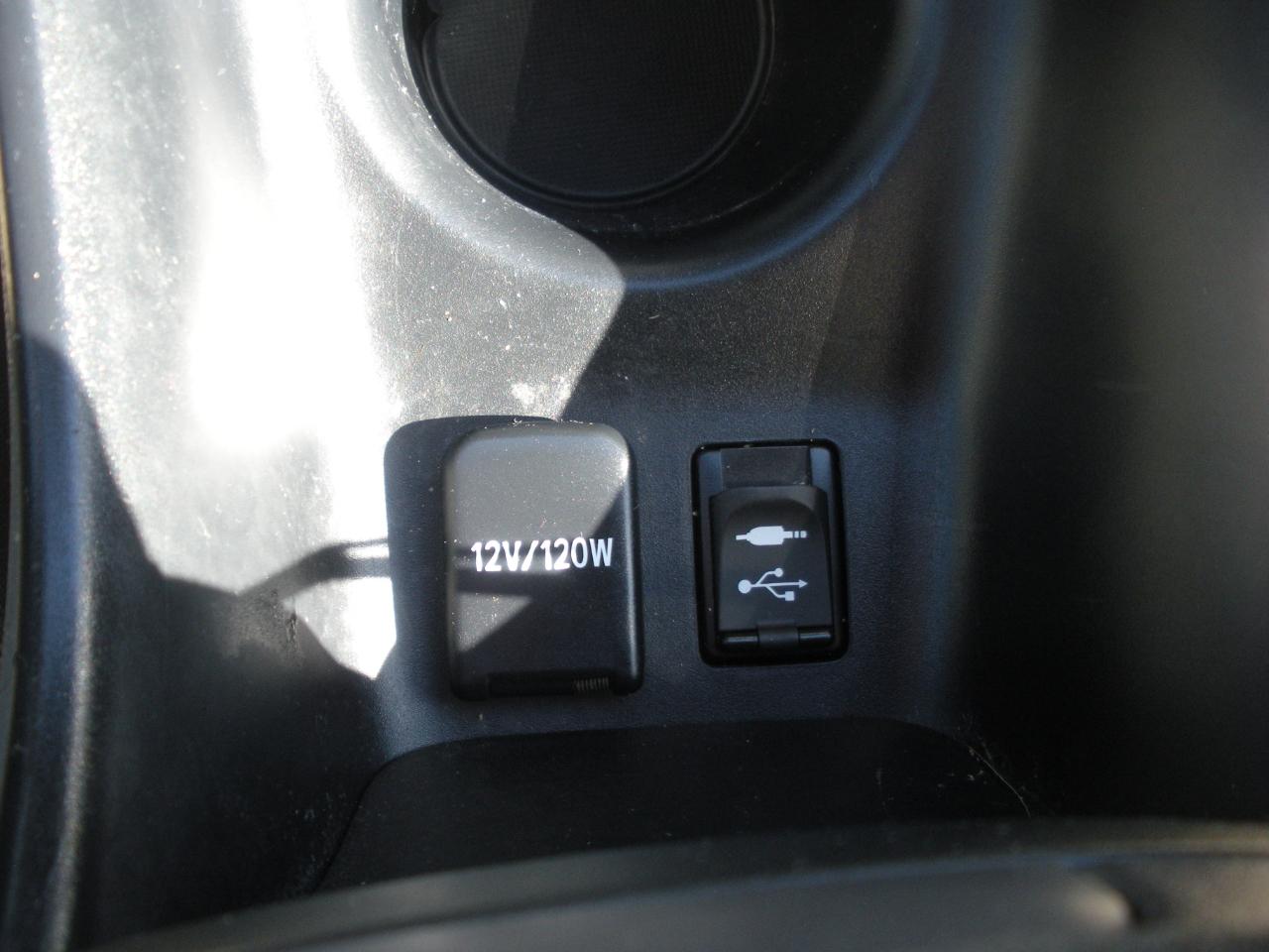 Toyota Prius Two 2017