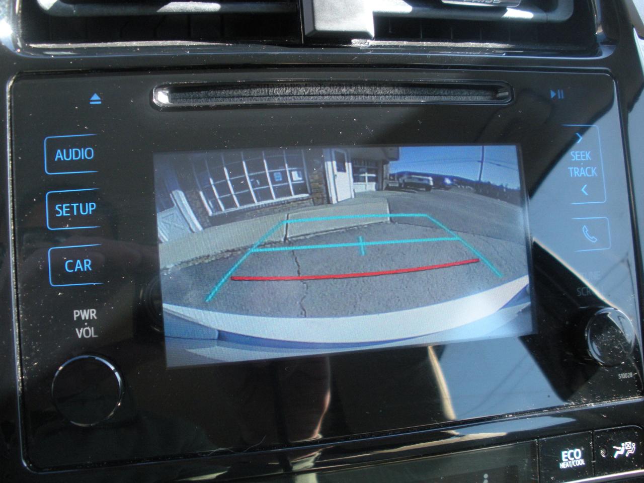 Toyota Prius Two 2017