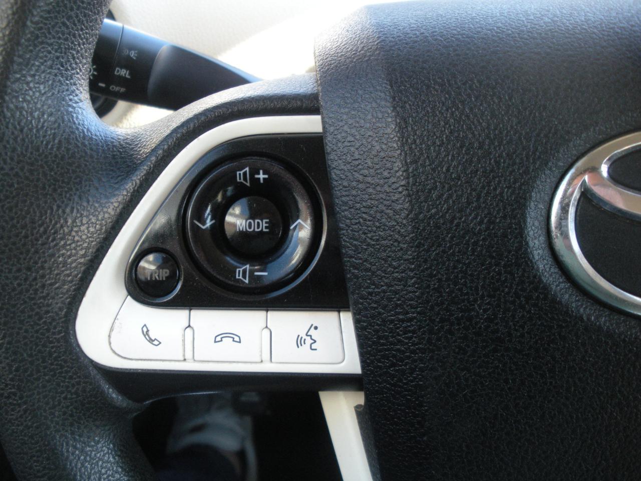 Toyota Prius Two 2017