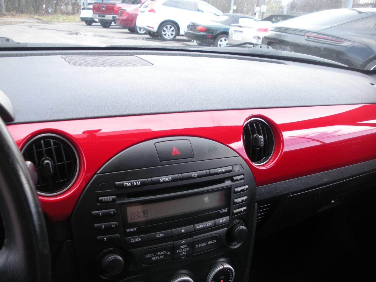 Mazda MX-5 Miata Grand Touring 2010