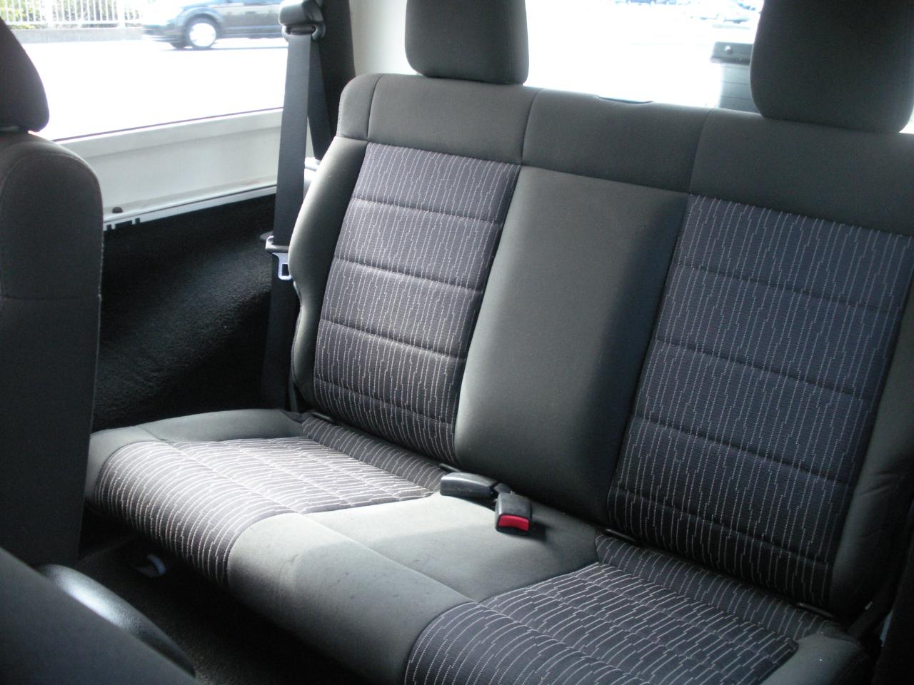 Jeep Wrangler Sport 4WD 2012