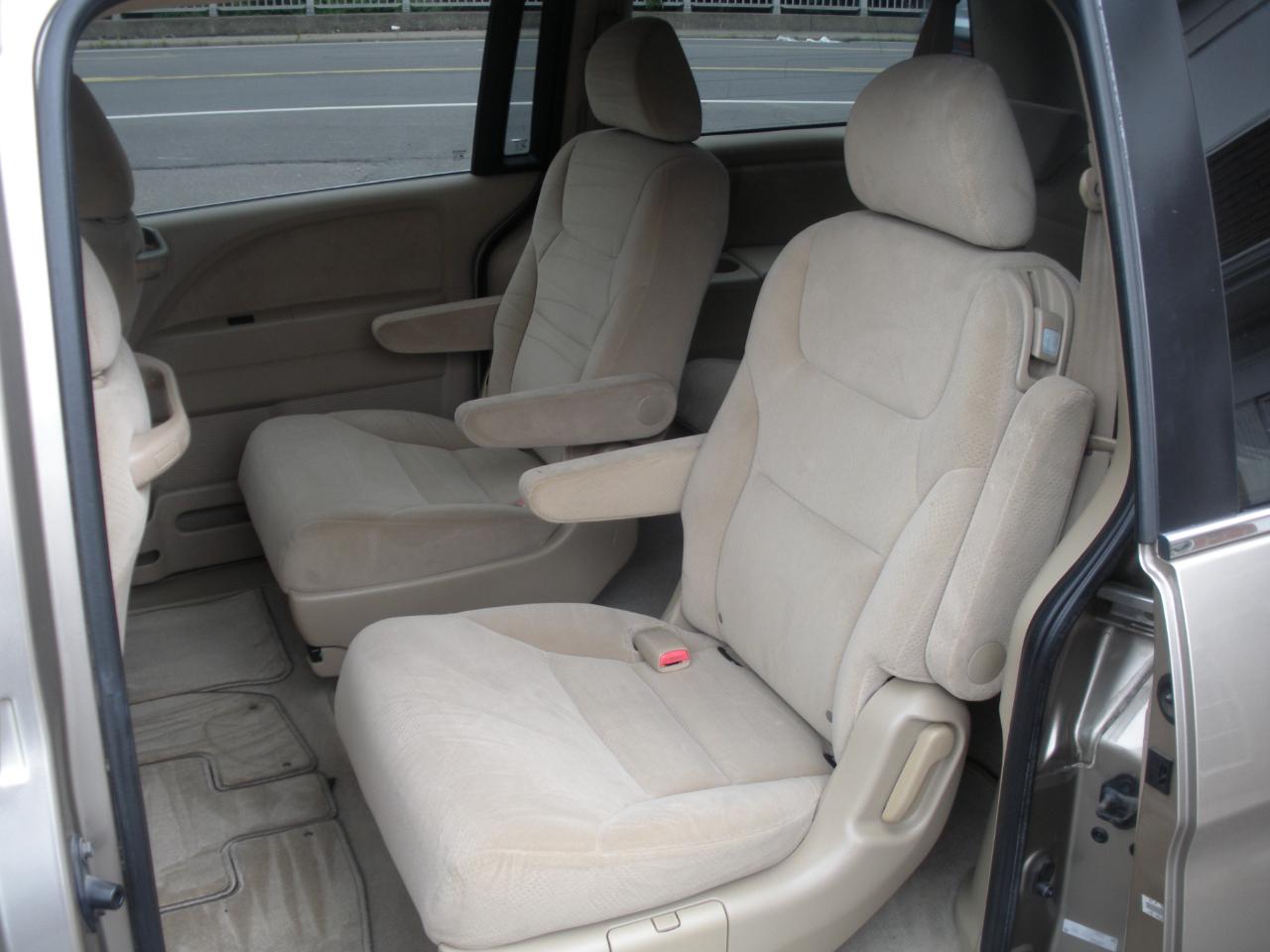 Honda Odyssey LX 2005