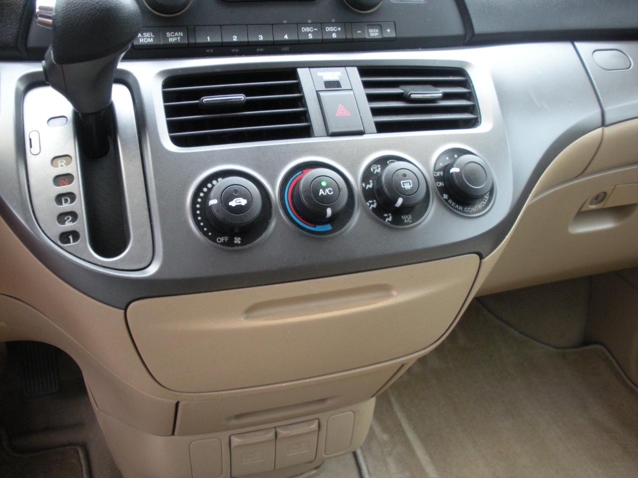 Honda Odyssey LX 2005